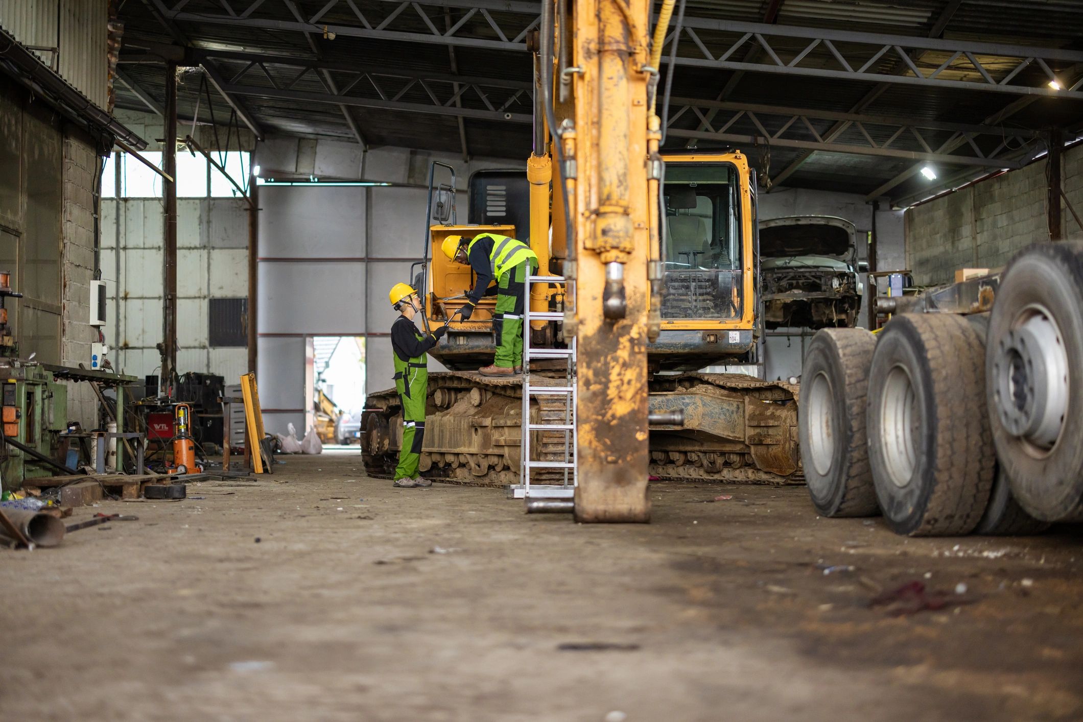 auto repair shop team
